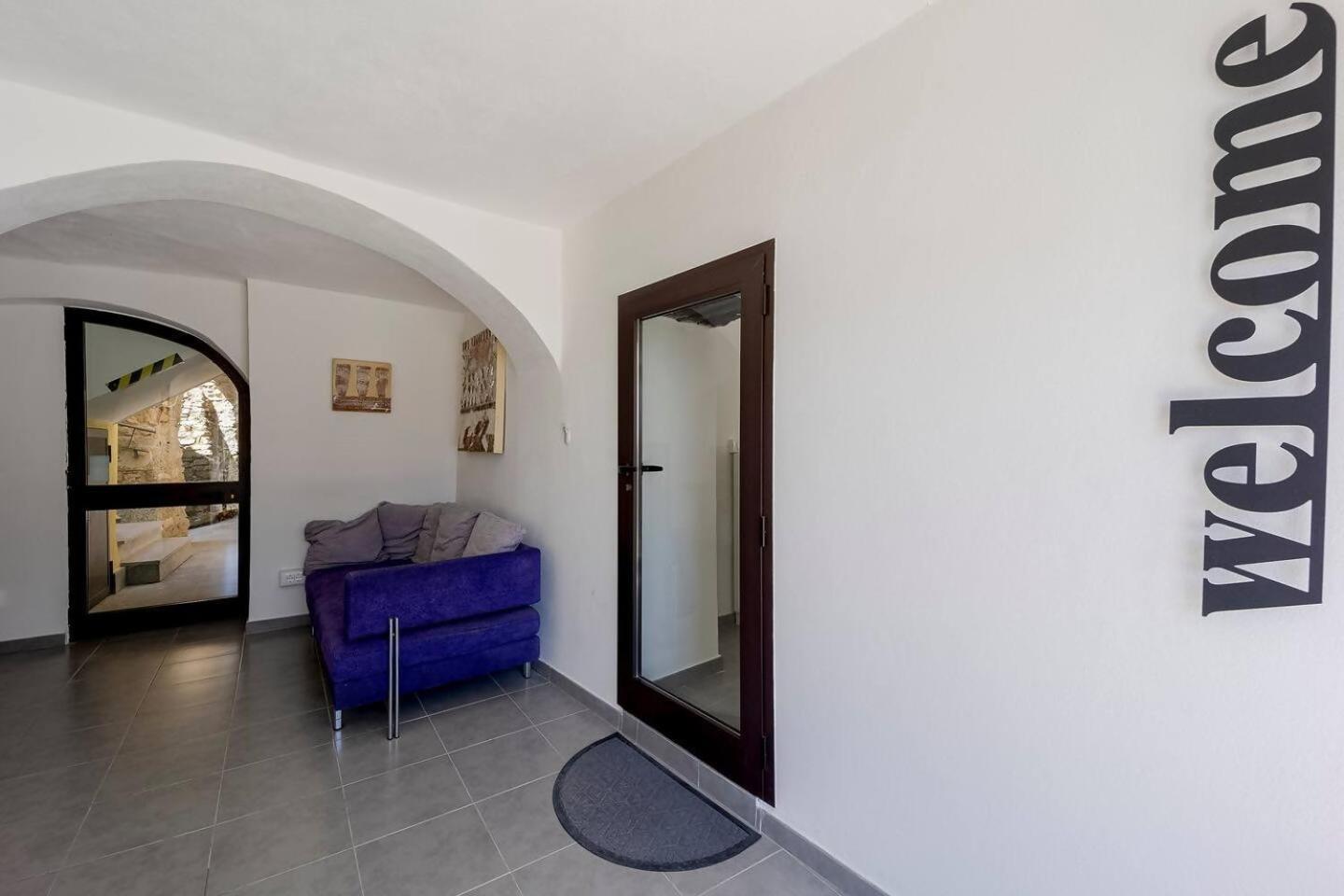 Appartamento Alba Dachi Farm Marina dʼMarina dʼAndora Exterior foto